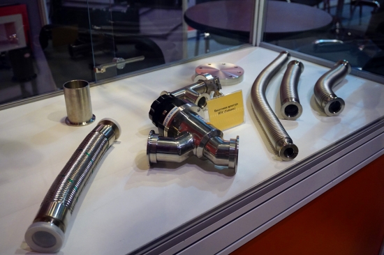 Vacuum valves HTC, the stand of Amasac Techno (Russia)